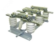 Разъединитель РВ-10/1000 УХЛ3 с приводом ПР-10 EKF Stingray Разъединитель РВ-10/1000 УХЛ3 с приводом ПР-10 EKF Stingray