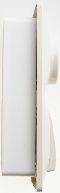 Блок: розетка с заземлением со шторками + выключатель трехклавишный бежевый