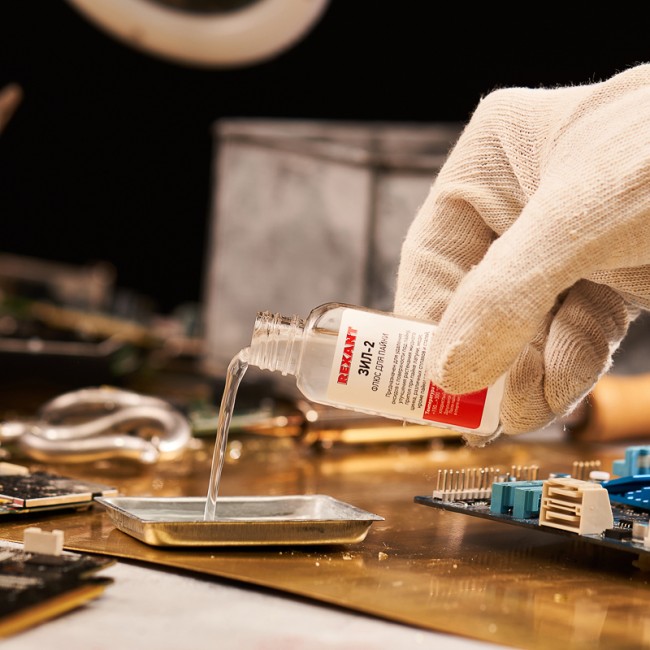 Флюс для пайки, ЗИЛ-2, 30мл, флакон REXANT Флюс для пайки, ЗИЛ-2, 30мл, флакон REXANT