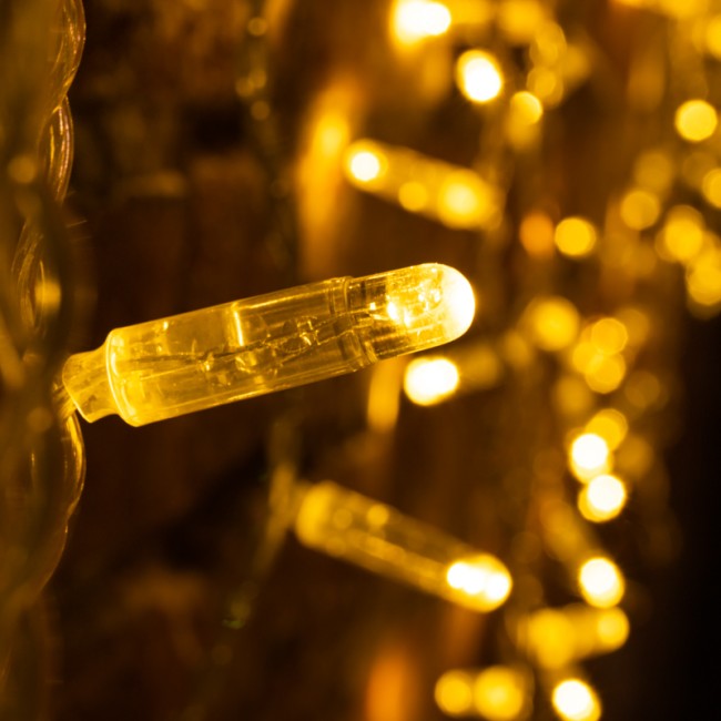 Гирлянда Светодиодный Дождь 2х0,8м, 160 LED ТЕПЛЫЙ БЕЛЫЙ, прозрачный ПВХ, IP65, эффект мерцания, 230В соединяется NEON-NIGHT (нужен шнур питания 303-500-1) Гирлянда Светодиодный Дождь 2х0,8м, 160 LED ТЕПЛЫЙ БЕЛЫЙ, прозрачный ПВХ, IP65, эффект мерцания, 230В соединяется NEON-NIGHT (нужен шнур питания 303-500-1)