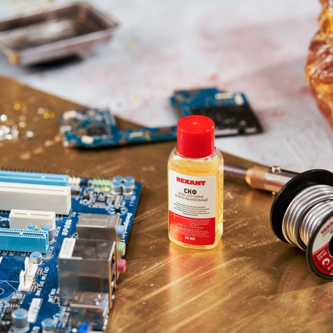 Флюс для пайки, СКФ (спирто-канифольный), 30мл, флакон REXANT