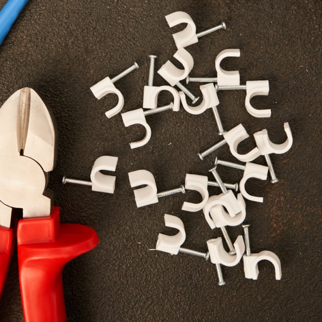 Крепеж кабеля круглый 8 мм, белый (упак. 20 шт) REXANT Крепеж кабеля круглый 8 мм, белый (упак. 20 шт) REXANT