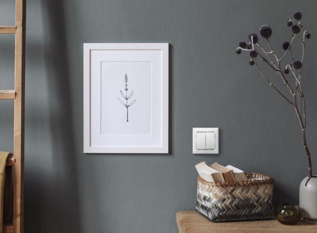 Выключатель 2-кл. СП Valena 10А IP31 250В механизм бел. IEK 774405