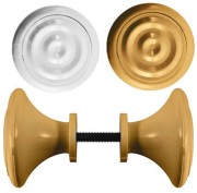 Ручка-кнопка дверная пластиковая белая Ручка-кнопка дверная пластиковая белая