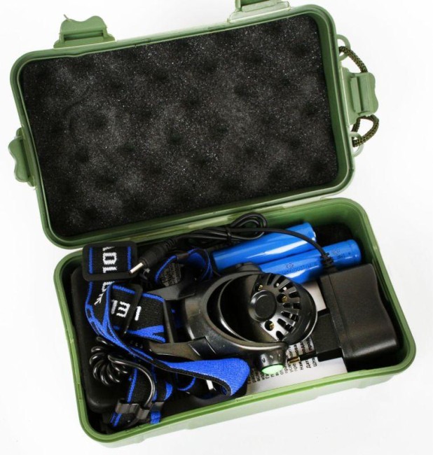 Фонарь аккумуляторный налобный E150 CREE 3Вт фокус 3 режима 220В пластик. черн. (бокс) Ultraflash 12188 Фонарь аккумуляторный налобный E150 CREE 3Вт фокус 3 режима 220В пластик. черн. (бокс) Ultraflash 12188