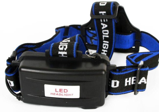 Фонарь аккумуляторный налобный E150 CREE 3Вт фокус 3 режима 220В пластик. черн. (бокс) Ultraflash 12188 Фонарь аккумуляторный налобный E150 CREE 3Вт фокус 3 режима 220В пластик. черн. (бокс) Ultraflash 12188