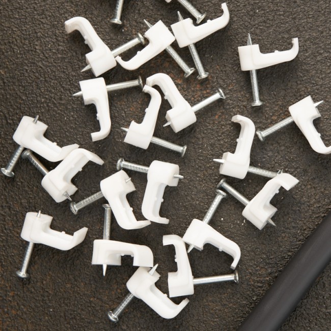 Крепеж кабеля плоский 10 х 3 мм, белый (упак. 20 шт) REXANT Крепеж кабеля плоский 10 х 3 мм, белый (упак. 20 шт) REXANT