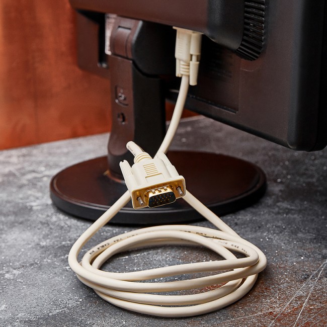 Шнур VGA - VGA с ферритами, 1,8м, серый, Gold REXANT Шнур VGA - VGA с ферритами, 1,8м, серый, Gold REXANT