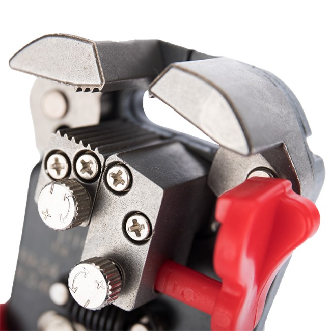 Инструмент для зачистки кабеля и обжима наконечников PROconnect HT-766 (HY-371) Инструмент для зачистки кабеля и обжима наконечников PROconnect HT-766 (HY-371)