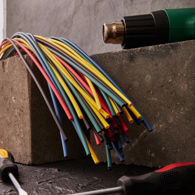 Набор термоусаживаемых трубок ТУТ нг 4,0/2,0мм, пять цветов, упаковка 50 шт. по 1м REXANT Набор термоусаживаемых трубок ТУТ нг 4,0/2,0мм, пять цветов, упаковка 50 шт. по 1м REXANT