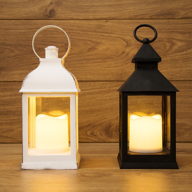 Декоративный фонарь со свечкой, белый корпус, размер 10,5х10,5х22,35 см, цвет ТЕПЛЫЙ БЕЛЫЙ Декоративный фонарь со свечкой, белый корпус, размер 10,5х10,5х22,35 см, цвет ТЕПЛЫЙ БЕЛЫЙ