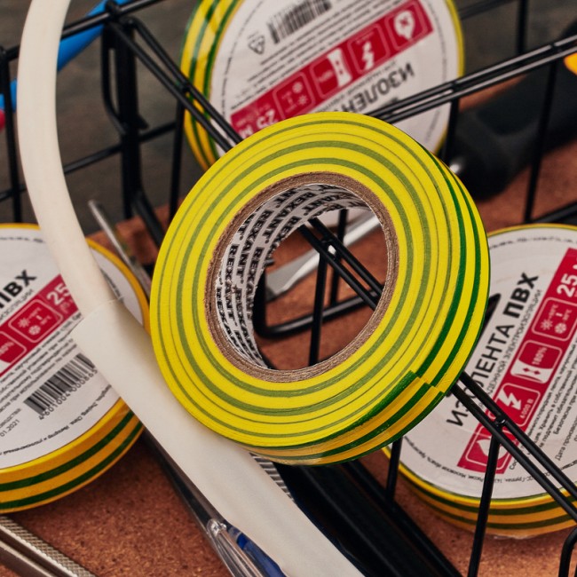 Изолента ПВХ REXANT 15 мм х 25 м, желто-зеленая, упаковка 5 роликов Изолента ПВХ REXANT 15 мм х 25 м, желто-зеленая, упаковка 5 роликов