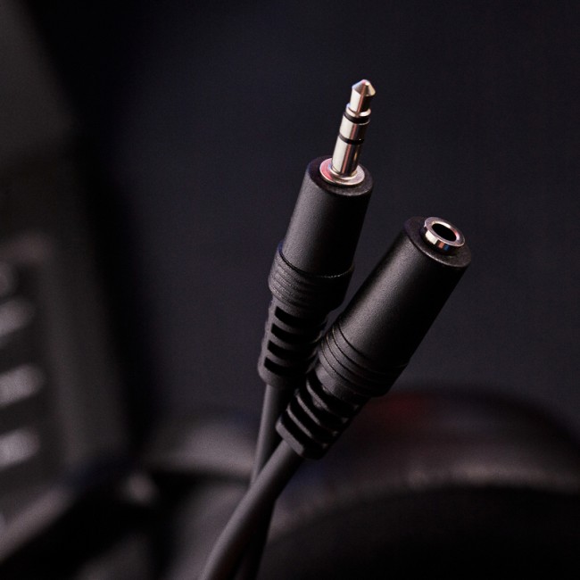 Шнур Стерео 3,5мм гнездо - Стерео 3,5мм штекер, 3м REXANT Шнур Стерео 3,5мм гнездо - Стерео 3,5мм штекер, 3м REXANT