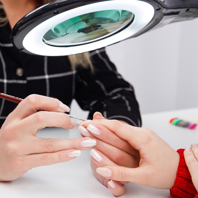 Лупа на струбцине круглая 5D с подсветкой 56 SMD LED, ø127мм, черная REXANT Лупа на струбцине круглая 5D с подсветкой 56 SMD LED, ø127мм, черная REXANT