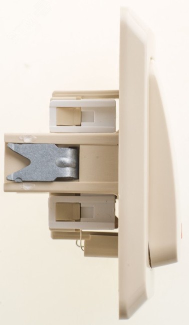 Кнопка нажимная с подсветкой сх.1 Кнопка нажимная с подсветкой сх.1