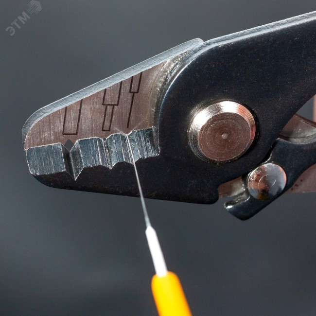 Инструмент для зачистки оптоволокна FOS-01 Инструмент для зачистки оптоволокна FOS-01