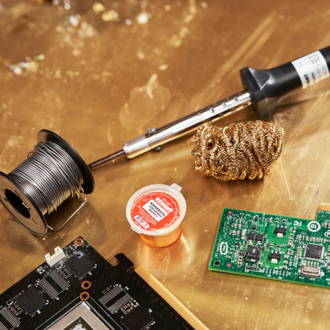 Канифоль сосновая, флюс НЕЙТРАЛЬНЫЙ, марка А, 10г, банка REXANT Канифоль сосновая, флюс НЕЙТРАЛЬНЫЙ, марка А, 10г, банка REXANT