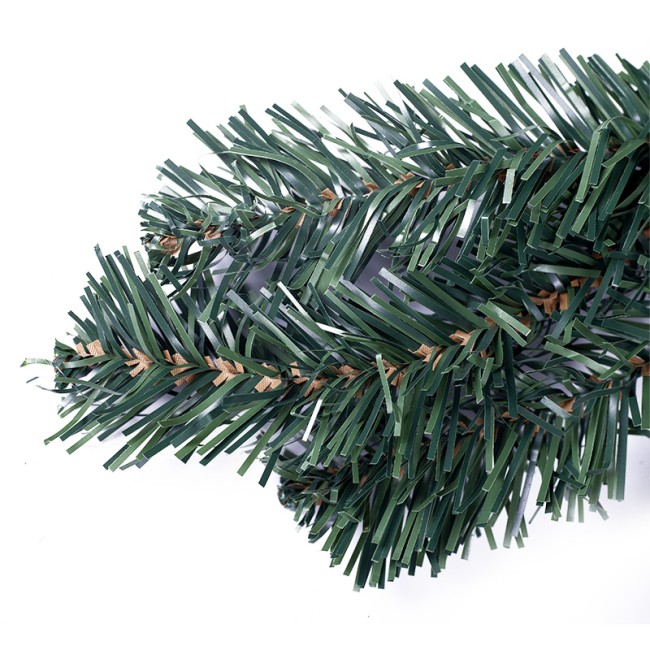 Еловый шлейф 2,7 м с шишками, объем 36 см Еловый шлейф 2,7 м с шишками, объем 36 см