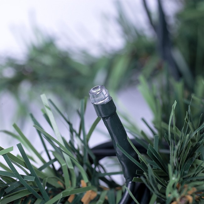 Еловый шлейф искусственный 2,7 м теплое белое свечение 80 LED Еловый шлейф искусственный 2,7 м теплое белое свечение 80 LED