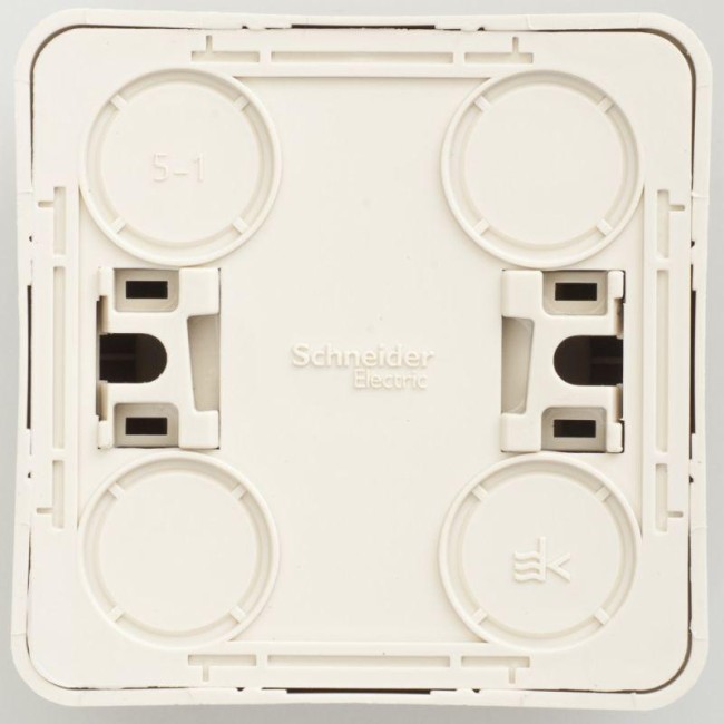 Розетка 1-м ОП Этюд 16А IP20 250В с заземл. без защ. шторок крем. SE PA16-003K Розетка 1-м ОП Этюд 16А IP20 250В с заземл. без защ. шторок крем. SE PA16-003K