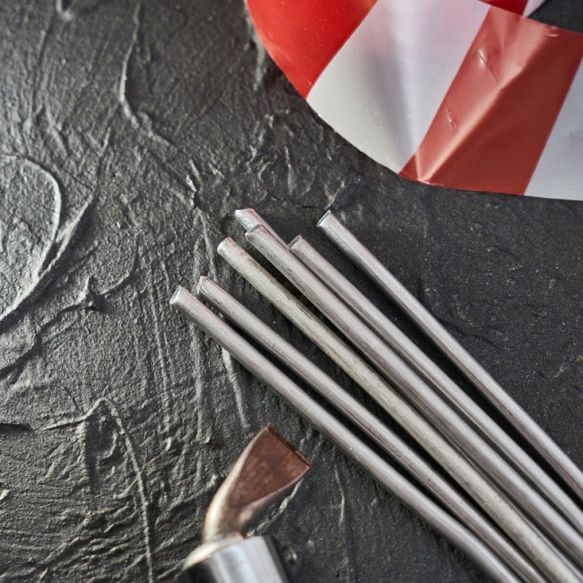 Припой пруток ПОС-40, Ø8мм, длина 400мм, ГОСТ 21931-76, олово 40%, свинец 60% (упак. 1 шт) REXANT Припой пруток ПОС-40, Ø8мм, длина 400мм, ГОСТ 21931-76, олово 40%, свинец 60% (упак. 1 шт) REXANT