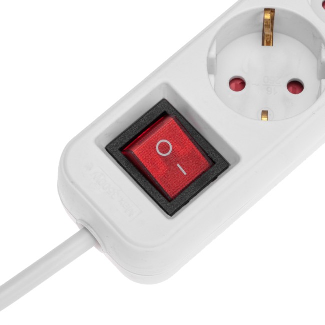 Удлинитель STANDARD 5 гнезд, 1,5м, 3х1,0мм², с/з, с выключателем, белый REXANT