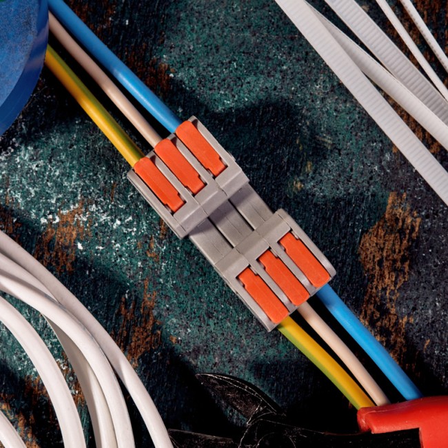 Клемма СМК 222-423R проходная разъемная 3 полюса серая 0,2-2,5/4мм² (40 шт/уп) REXANT Клемма СМК 222-423R проходная разъемная 3 полюса серая 0,2-2,5/4мм² (40 шт/уп) REXANT