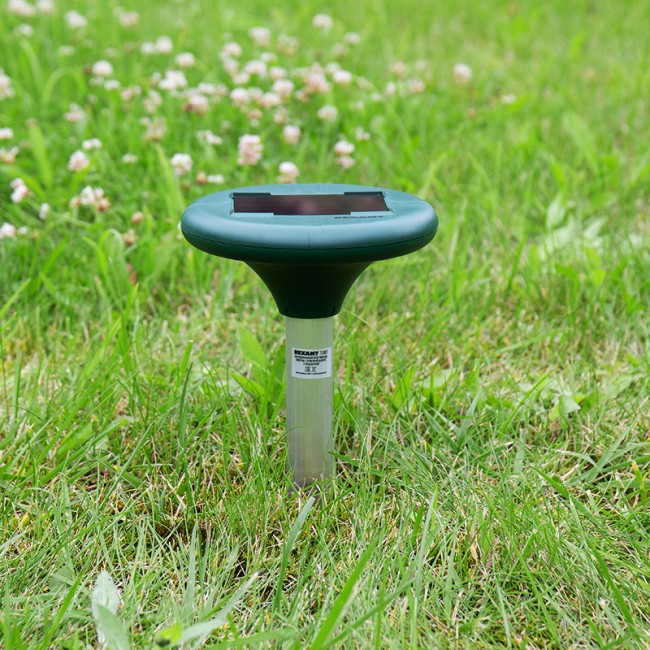 Ультразвуковой отпугиватель змей R 30м, на солнечной батарее, с подсветкой, REXANT