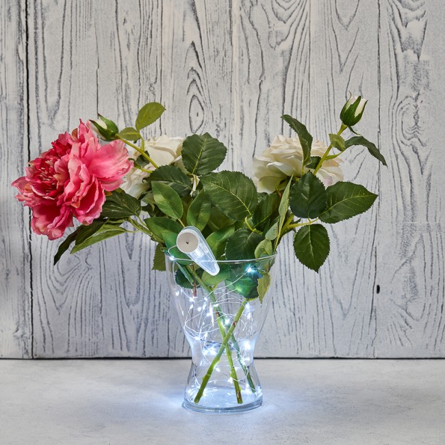 Гирлянда Роса с прищепкой 3 м, 30 LED, белое свечение, 2хCR2032 в комплекте NEON-NIGHT Гирлянда Роса с прищепкой 3 м, 30 LED, белое свечение, 2хCR2032 в комплекте NEON-NIGHT