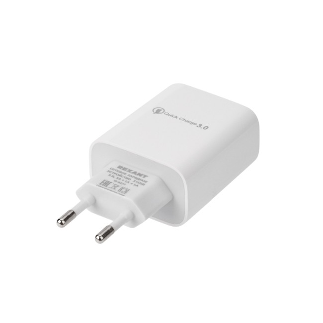 Сетевое зарядное устройство для iPhone/iPad REXANT 3 x USB, 5V, 3 А + 1 А + 1 А, белое