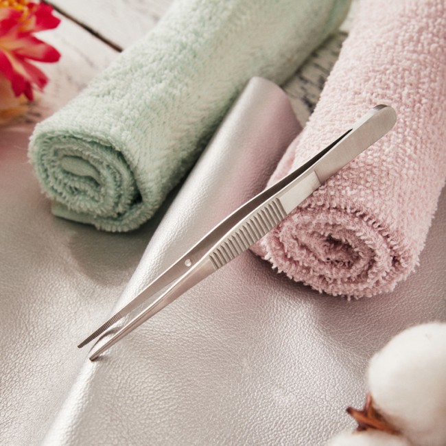 Пинцет прямой, узкий, фиксатор, рифленый 100мм ПРОФИ