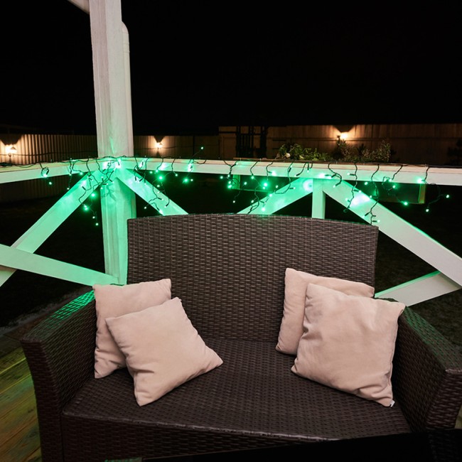 Гирлянда светодиодная Бахрома (Айсикл), 2,4х0,6м, 88 LED ЗЕЛЕНЫЙ, черный ПВХ, IP65, постоянное свечение, 230В NEON-NIGHT (шнур питания в комплекте) Гирлянда светодиодная Бахрома (Айсикл), 2,4х0,6м, 88 LED ЗЕЛЕНЫЙ, черный ПВХ, IP65, постоянное свечение, 230В NEON-NIGHT (шнур питания в комплекте)