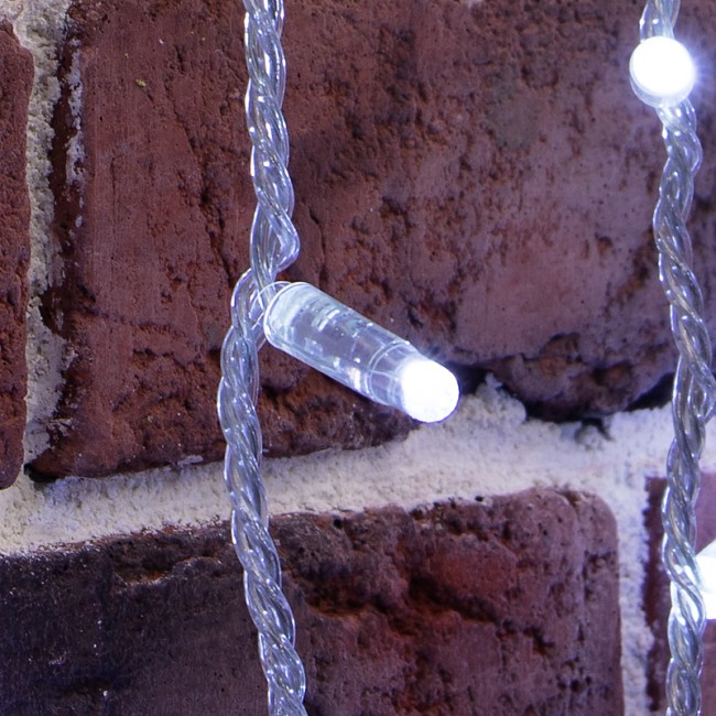 Гирлянда Светодиодный Дождь 2х9м, постоянное свечение, прозрачный провод, 230 В, диоды БЕЛЫЕ (шнур питания в комплекте) Гирлянда Светодиодный Дождь 2х9м, постоянное свечение, прозрачный провод, 230 В, диоды БЕЛЫЕ (шнур питания в комплекте)