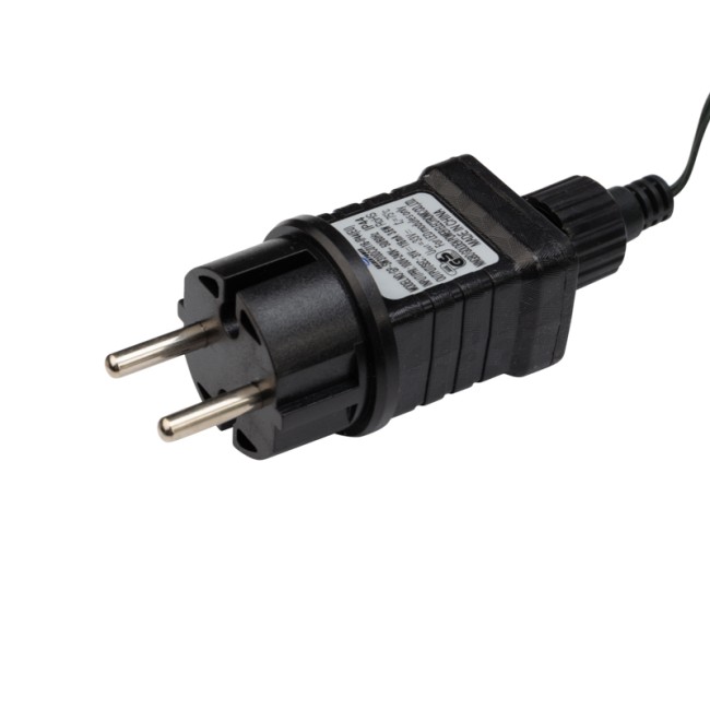 Еловый шлейф с ягодами и гирляндой NEON-NIGHT 1.8 м, 30 LED, 31 В, литой, теплое белое свечение Еловый шлейф с ягодами и гирляндой NEON-NIGHT 1.8 м, 30 LED, 31 В, литой, теплое белое свечение