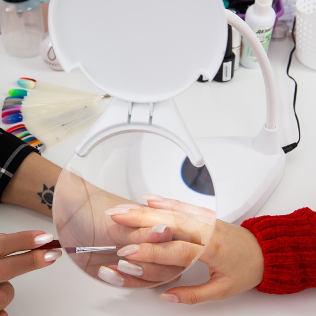 Лупа настольная 3D с подсветкой 3LED, сенсорная регулировка яркости, EXPERT, ø125мм, белая REXANT Лупа настольная 3D с подсветкой 3LED, сенсорная регулировка яркости, EXPERT, ø125мм, белая REXANT