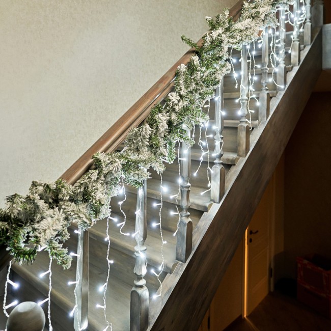 Заснеженный еловый шлейф NEON-NIGHT 2.7 м, Ø 26 см, ПВХ Заснеженный еловый шлейф NEON-NIGHT 2.7 м, Ø 26 см, ПВХ