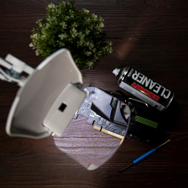 Лупа на струбцине квадратная 3D+20D с подсветкой 6LED, серия EXPERT, белая REXANT