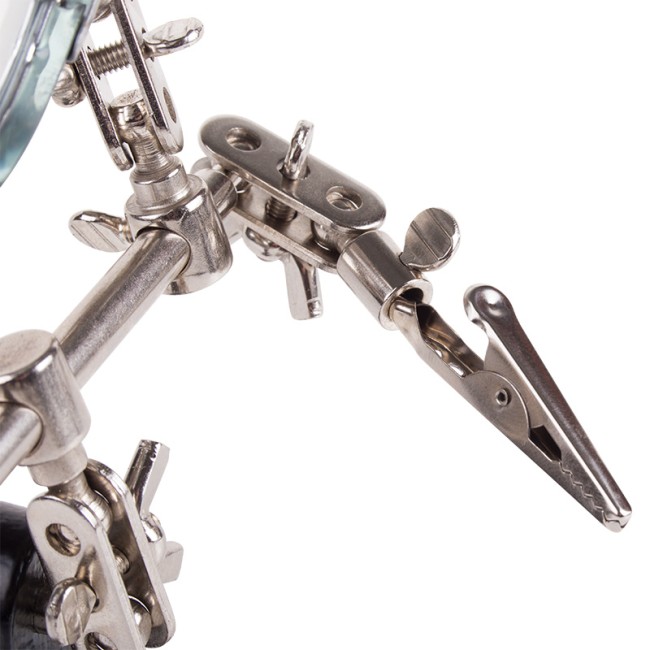 Держатель Третья рука, 2 зажима, лупа 60мм (3х), основание чугун REXANT Держатель Третья рука, 2 зажима, лупа 60мм (3х), основание чугун REXANT