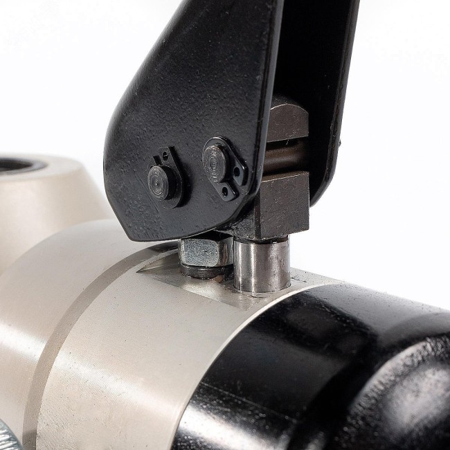 Пресс гидравлический ручной для пробивки отв. угловой ПГРОу-60А комплект Пресс гидравлический ручной для пробивки отв. угловой ПГРОу-60А комплект