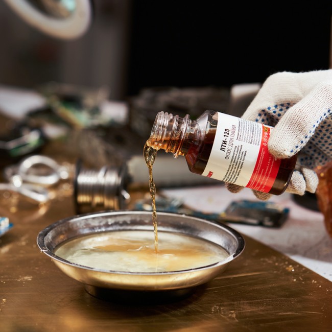 Флюс для пайки, ЛТИ-120, 100мл, флакон REXANT Флюс для пайки, ЛТИ-120, 100мл, флакон REXANT