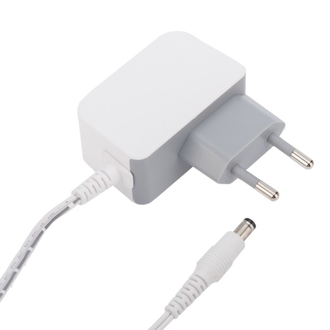 Лупа настольная 3D с подсветкой 30 SMD LED, подставка+прищепка, ø95мм, белая REXANT Лупа настольная 3D с подсветкой 30 SMD LED, подставка+прищепка, ø95мм, белая REXANT