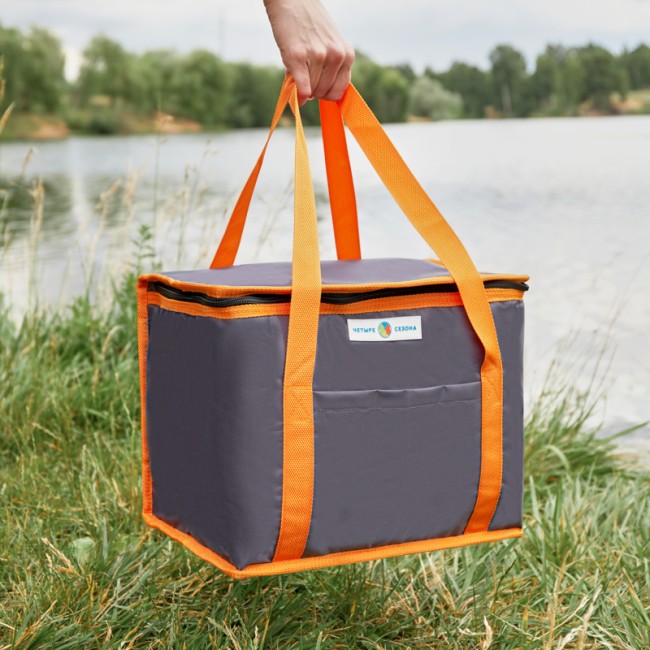 Сумка-холодильник /термосумка/ объемом 20 л.