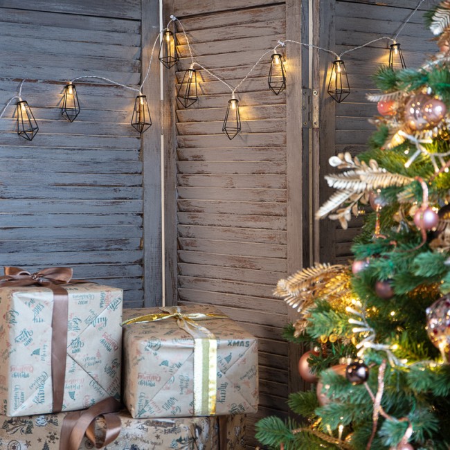 Гирлянда светодиодная Кристаллы черные 10 LED, 1,5 м, прозрачный ПВХ, теплый белый свет свечения, 2 х АА (батарейки не в комплекте) NEON-NIGHT Гирлянда светодиодная Кристаллы черные 10 LED, 1,5 м, прозрачный ПВХ, теплый белый свет свечения, 2 х АА (батарейки не в комплекте) NEON-NIGHT