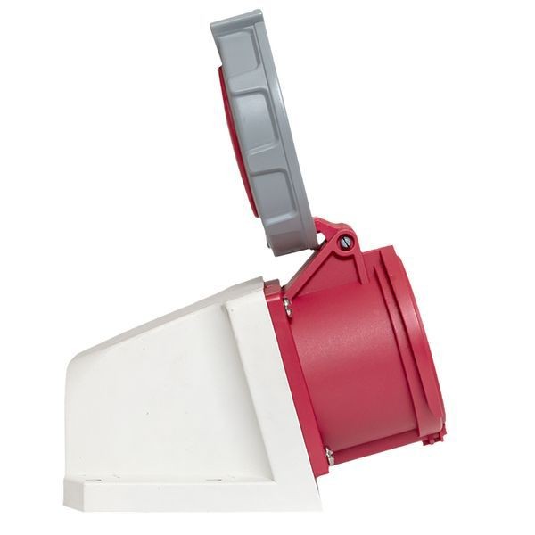 Розетка стационарная наружная 1252 3Р+РЕ+N 32А 380В IP67 PROxima EKF ps-1252-32-380 Розетка стационарная наружная 1252 3Р+РЕ+N 32А 380В IP67 PROxima EKF ps-1252-32-380