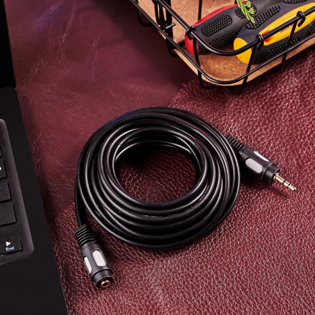 Шнур Стерео 3,5мм гнездо - Стерео 3,5мм штекер, 7м, Gold REXANT Шнур Стерео 3,5мм гнездо - Стерео 3,5мм штекер, 7м, Gold REXANT