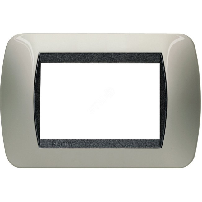 Накладка на 3 модуля Светлый Титан Накладка на 3 модуля Светлый Титан