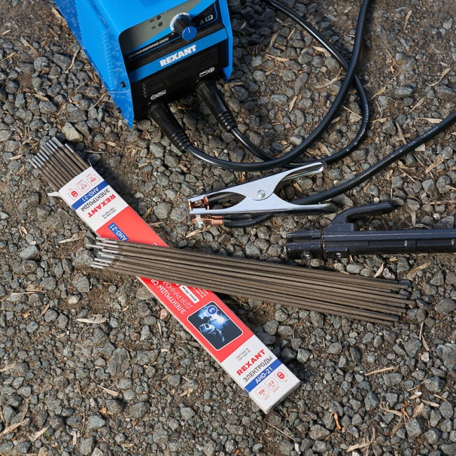 Электрод 350 мм АНО-21 3 мм 1 кг Электрод 350 мм АНО-21 3 мм 1 кг