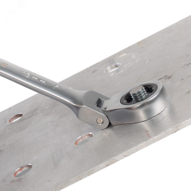 Ключ комбинированный трещоточный с шарниром 12мм Ключ гаечный комбинированный трещоточный Ключ комбинированный трещоточный с шарниром 12мм Ключ гаечный комбинированный трещоточный