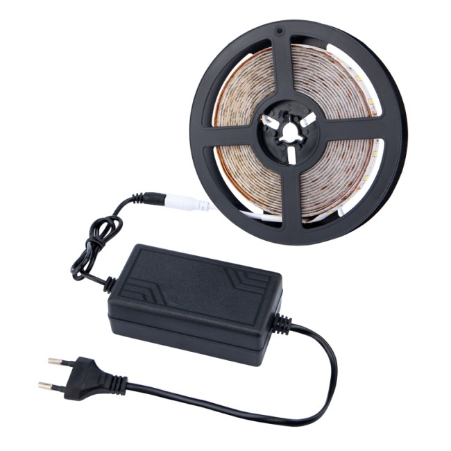 Комплект светодиодной ленты 5 м с блоком питания IP65, теплое белое свечение 3000 К LAMPER Комплект светодиодной ленты 5 м с блоком питания IP65, теплое белое свечение 3000 К LAMPER