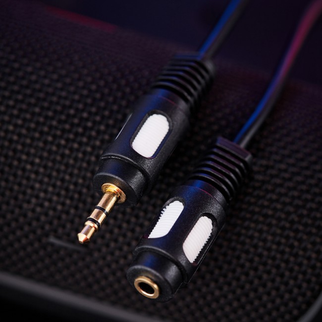 Шнур Стерео 3,5мм гнездо - Стерео 3,5мм штекер, 3м, Gold REXANT Шнур Стерео 3,5мм гнездо - Стерео 3,5мм штекер, 3м, Gold REXANT